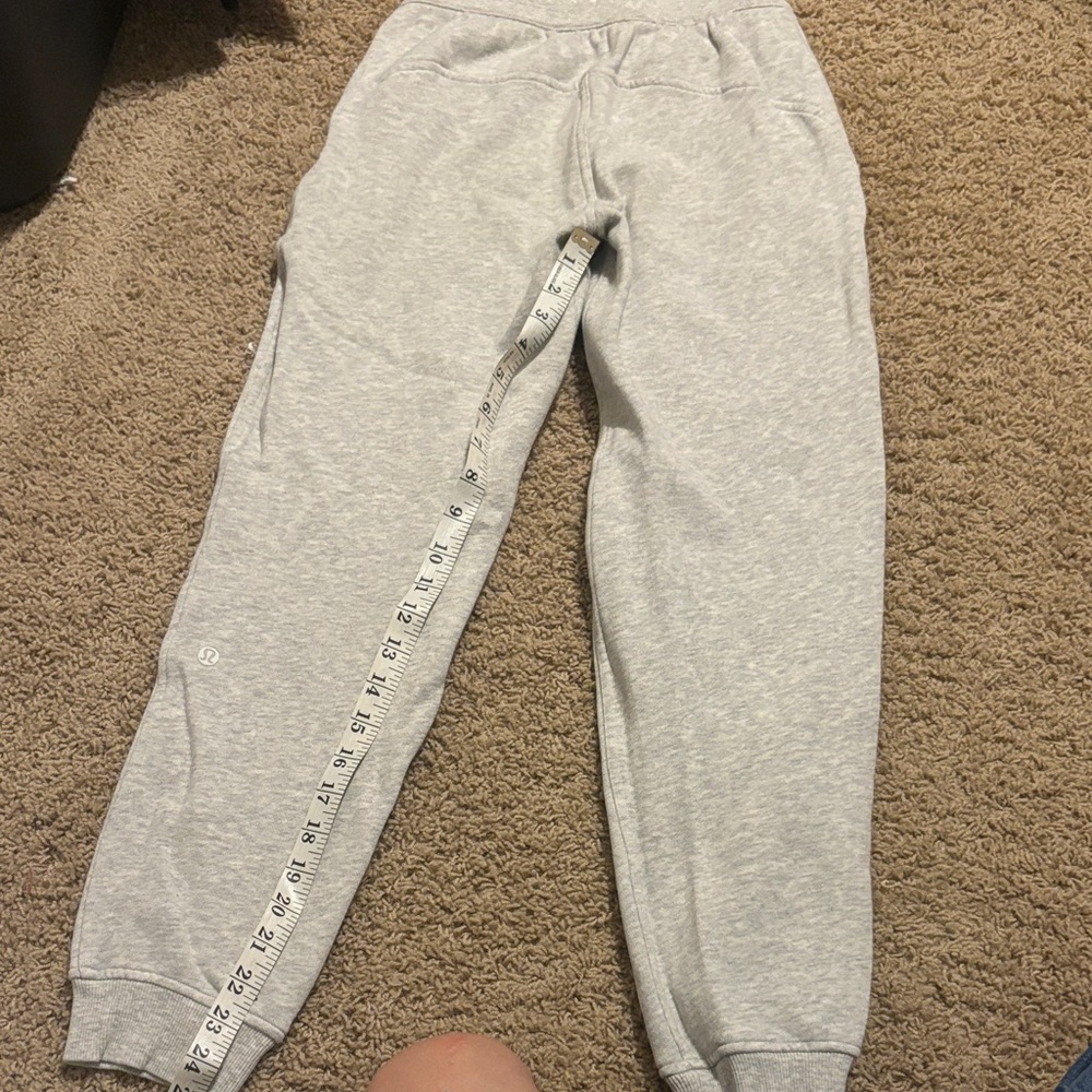 Lululemon Athletica Light Gray Joggers - Picture 5 of 6